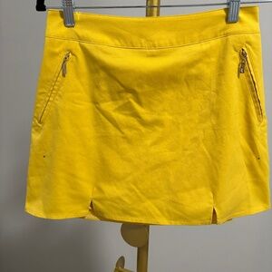 Skirt to play golf